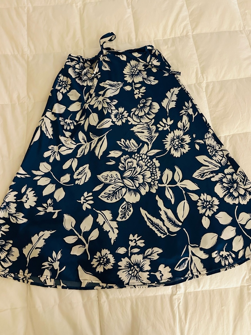Eesome Navy and White Floral A-Line Skirt